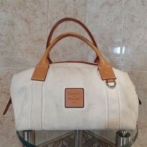 bolso dooney & bourke original precio|dooney and bourke sale.